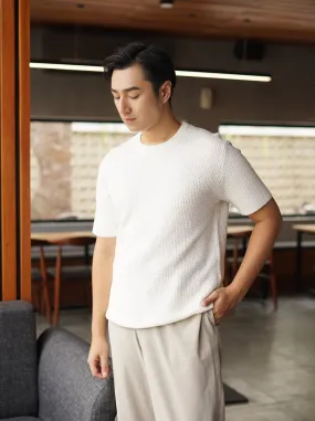 Basic Knit Shirt - Broken White - Baju Polos Pria Bahan Knit Warna Putih TM1110070