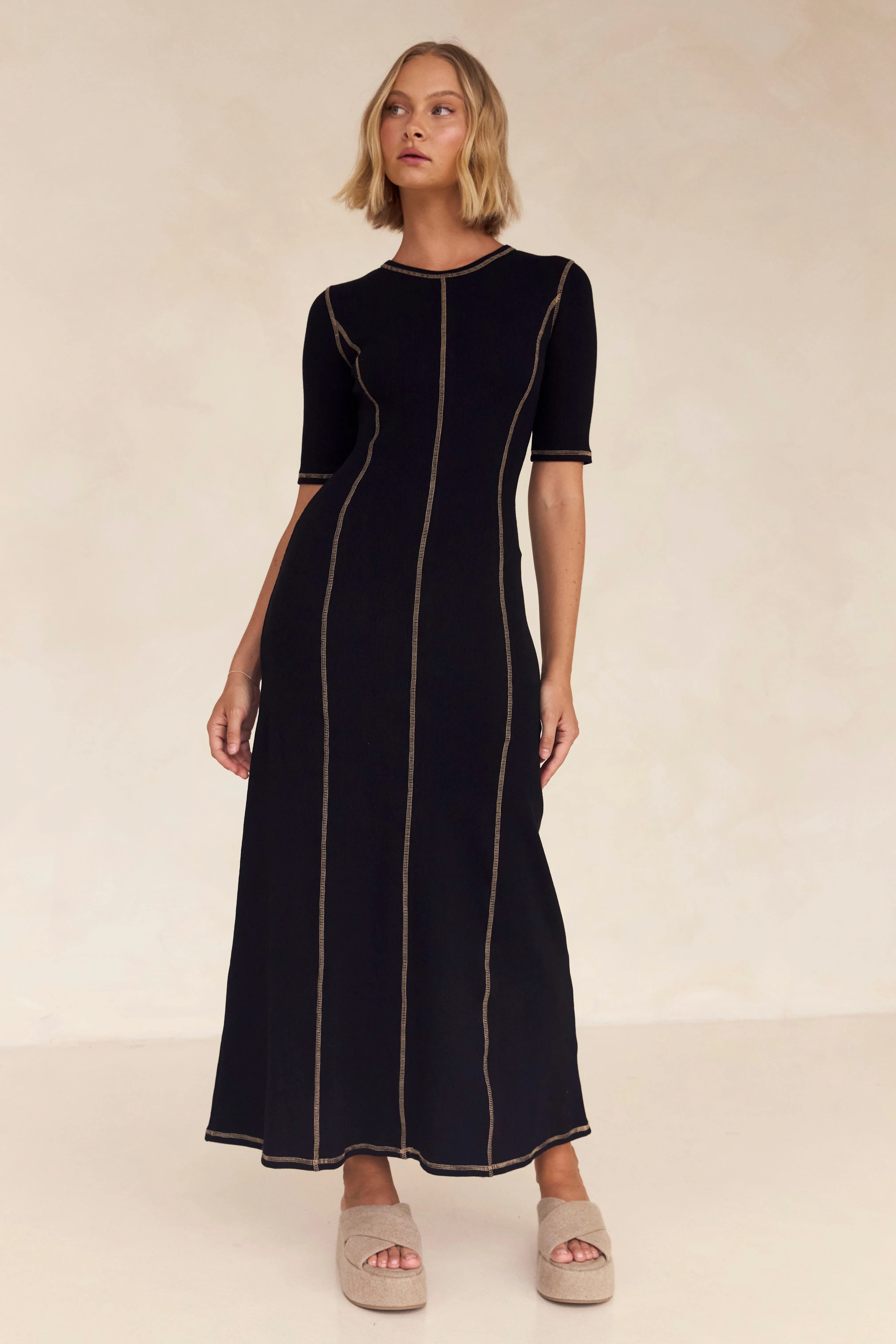 Bates Ribbed Maxi Dress (Black)