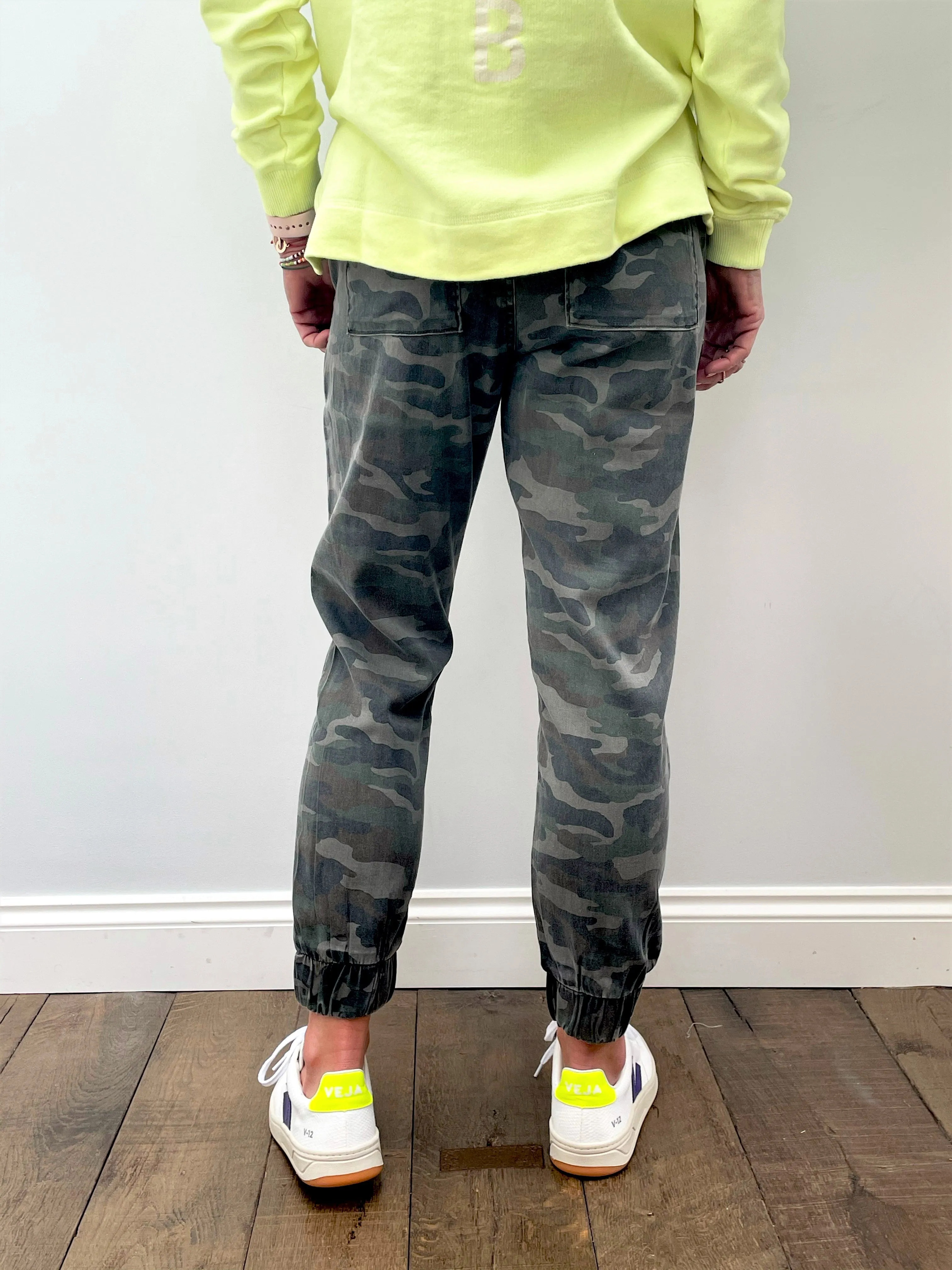BD Pocket Jogger 3675 in Vintage Camo