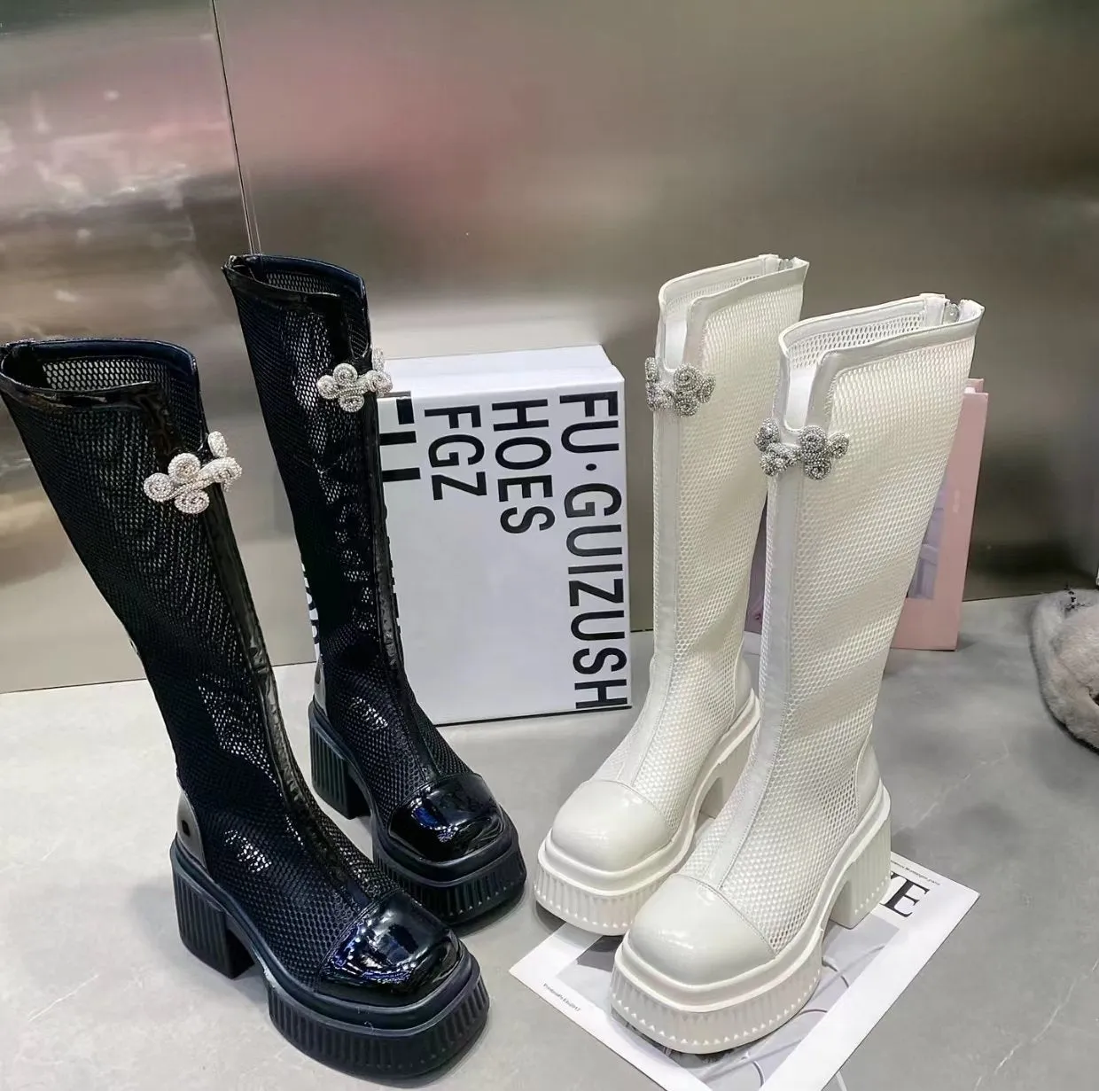 Breathable high sandals