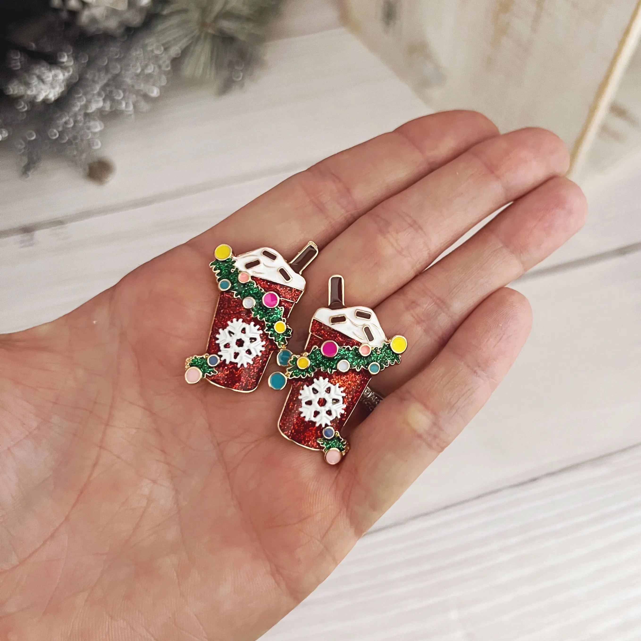 Christmas Garland Cup Earrings