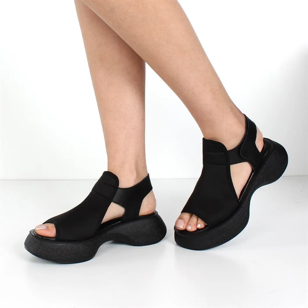 Comfortable Colorblock Fishtoe Sandals