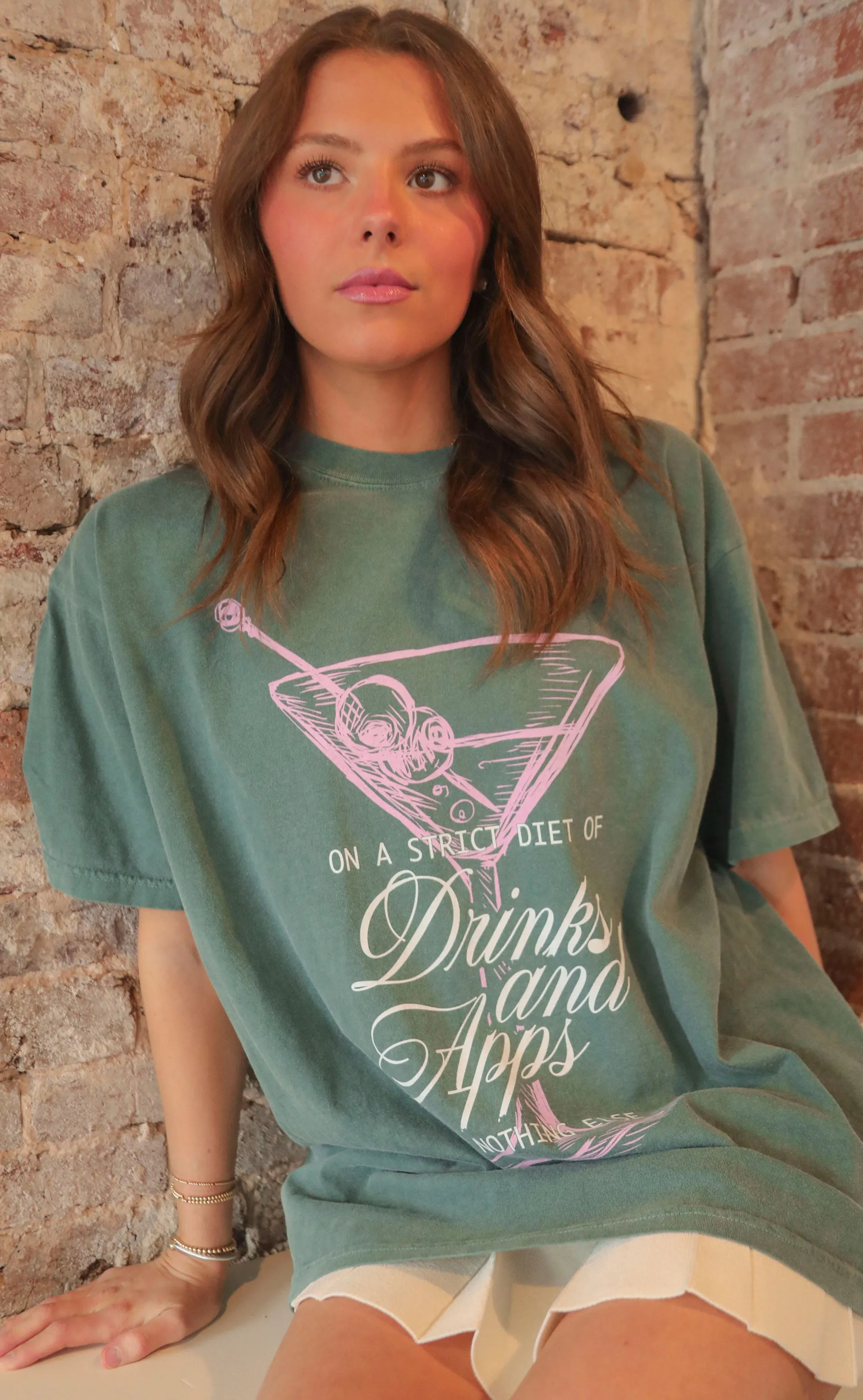friday   saturday: drinks and apps t shirt