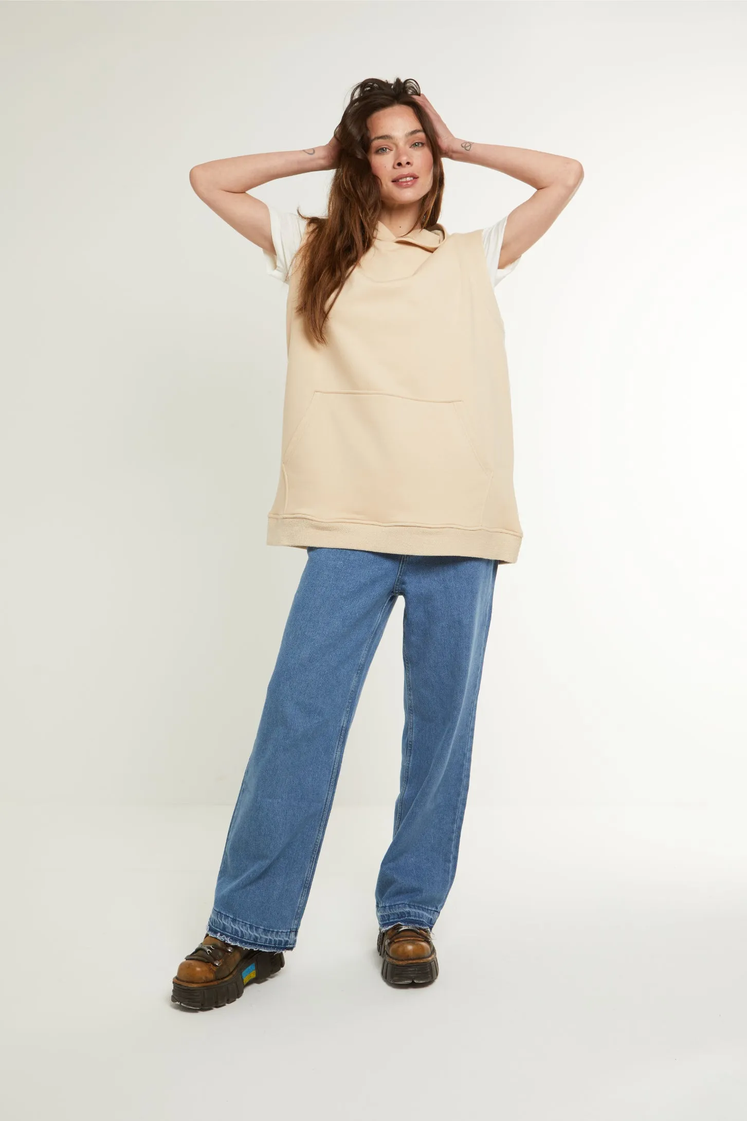HOODED OVERSIZED VEST - BEIGE