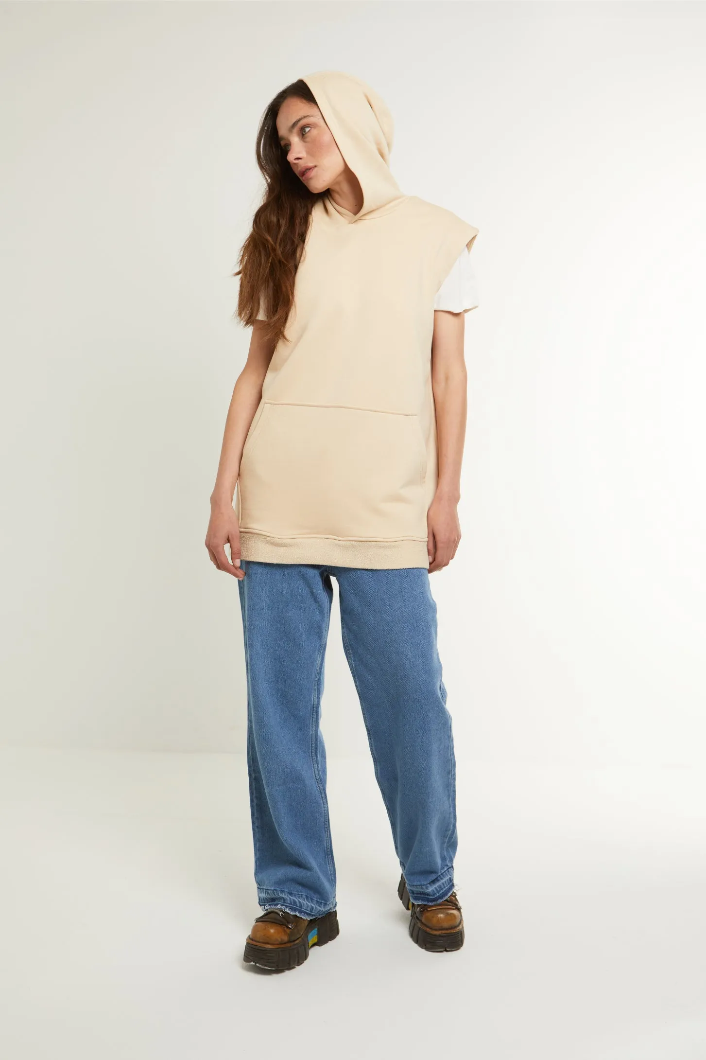 HOODED OVERSIZED VEST - BEIGE