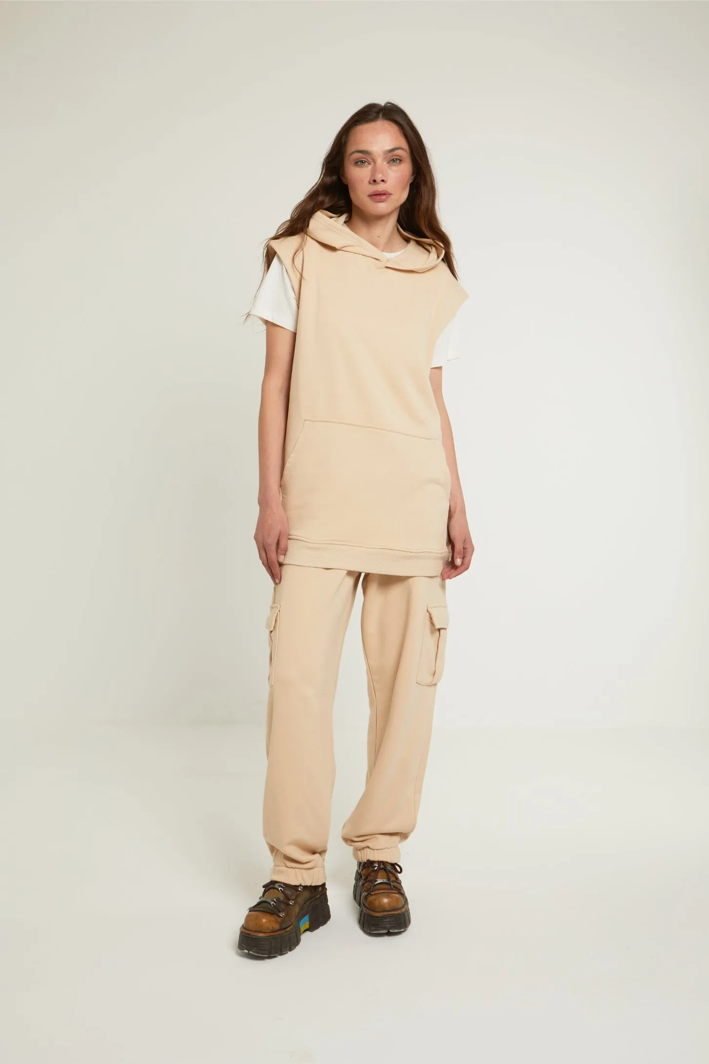 HOODED OVERSIZED VEST - BEIGE