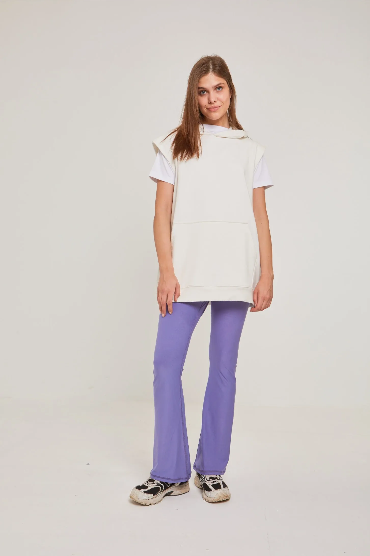 HOODED OVERSIZED VEST - WHITE