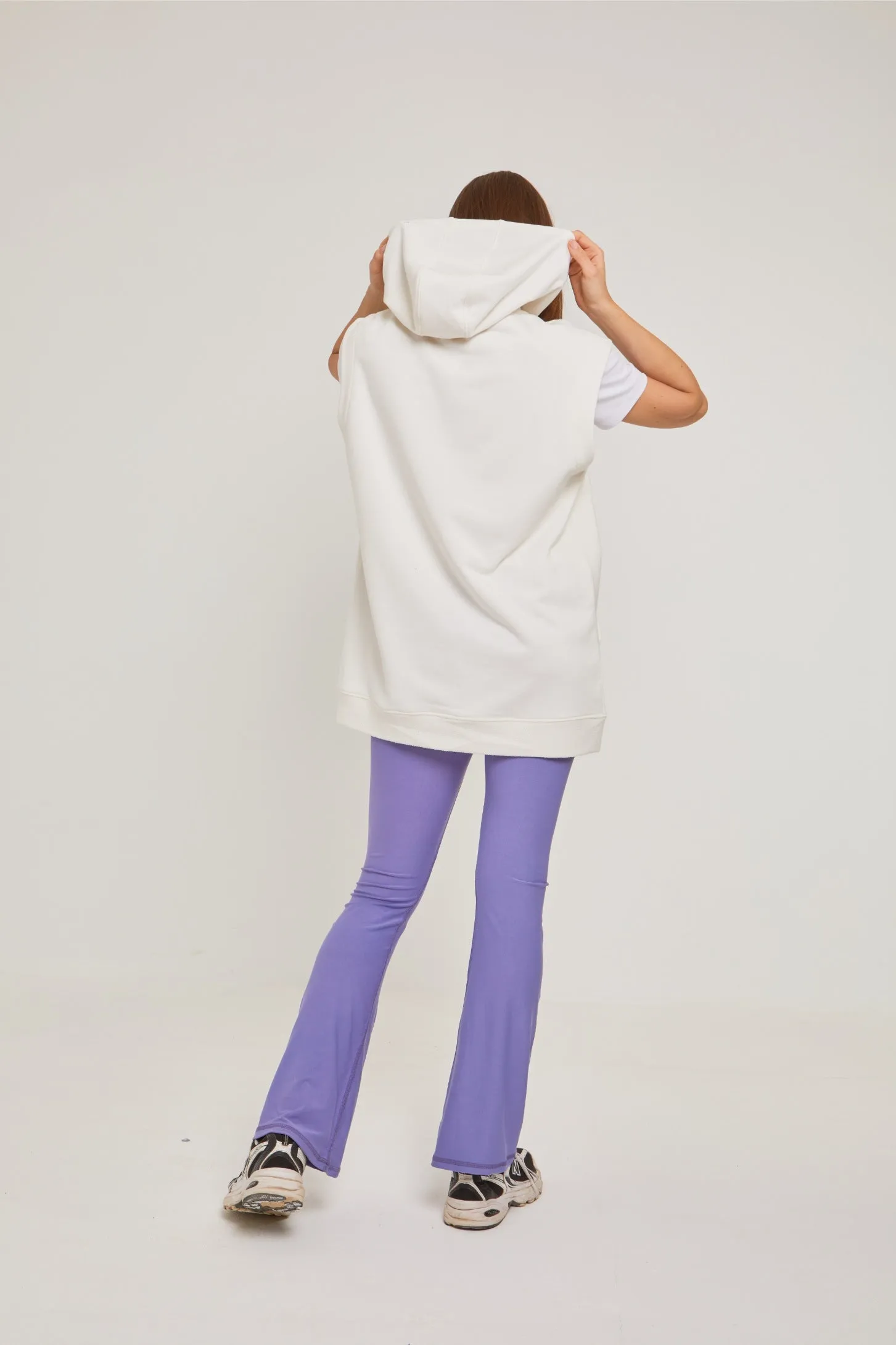 HOODED OVERSIZED VEST - WHITE