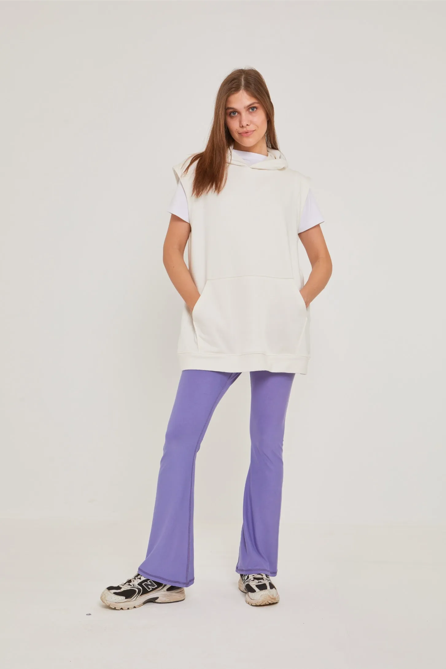 HOODED OVERSIZED VEST - WHITE