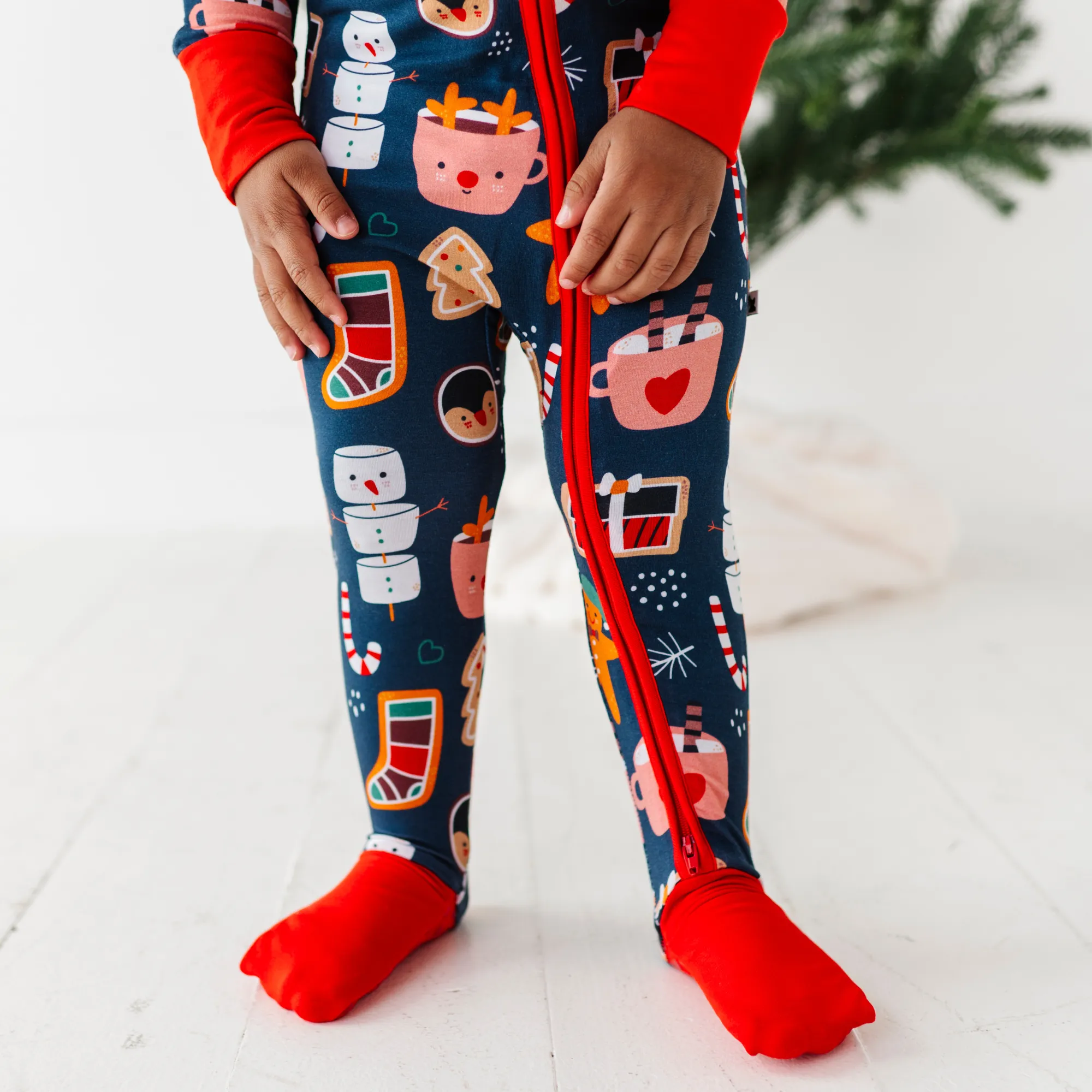 Hot (Cocoa) To Go Convertible Footies