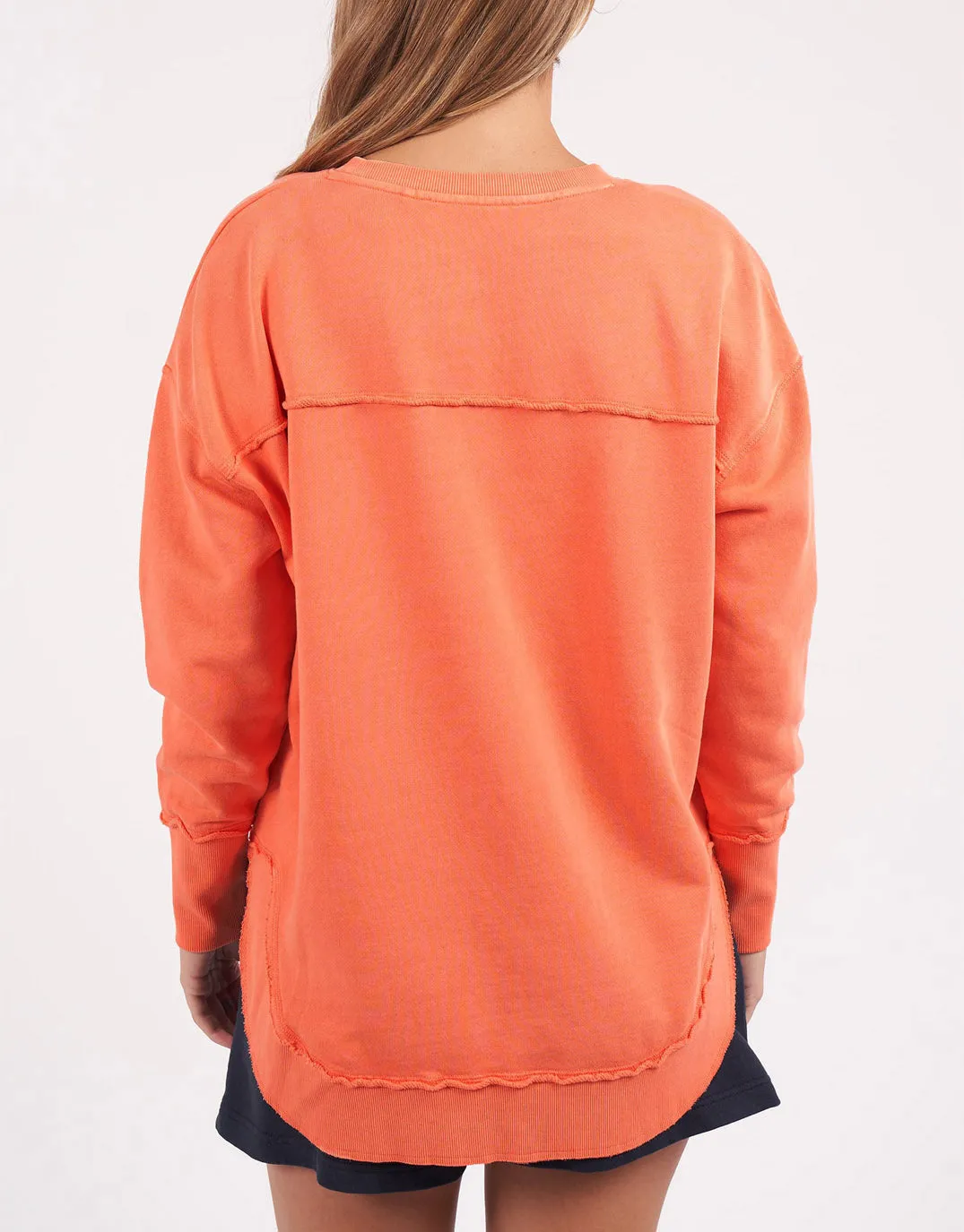 Medallion Crew - Peach