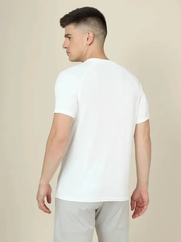 Men Graphic Printed Slim Fit Crew Neck T-shirt with TECHNO COOL 
