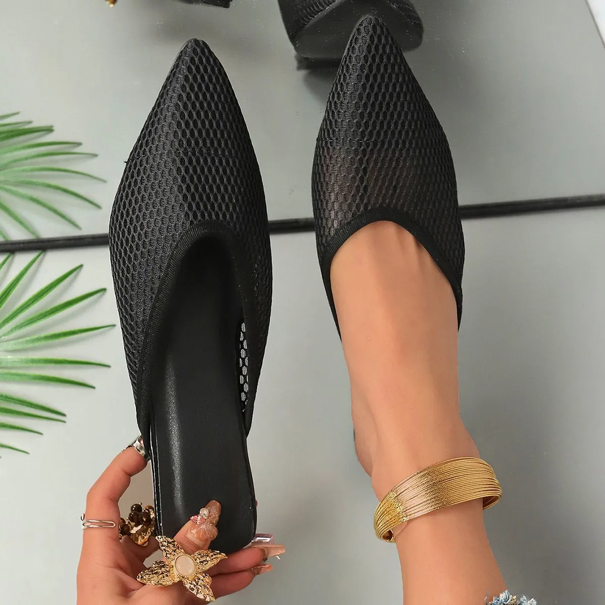 Mesh solid color pointed toe sandals