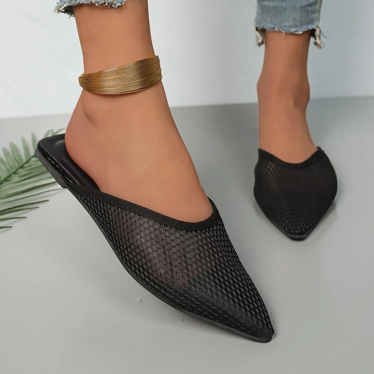 Mesh solid color pointed toe sandals