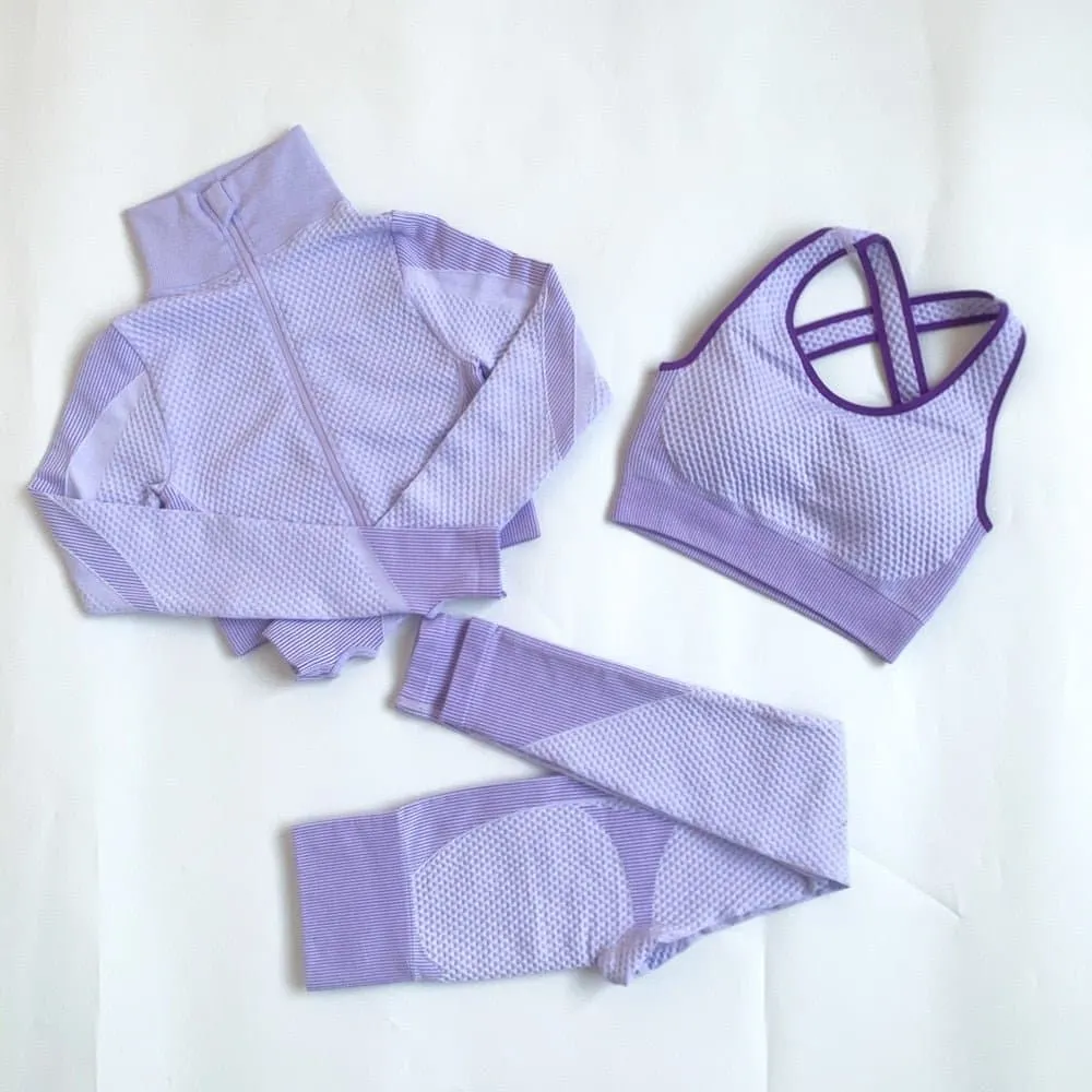 Seamless Yoga Set for Women - Breathable, Comfortable, and Stylish