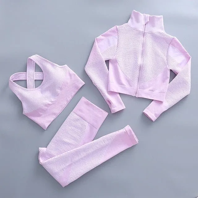 Seamless Yoga Set for Women - Breathable, Comfortable, and Stylish