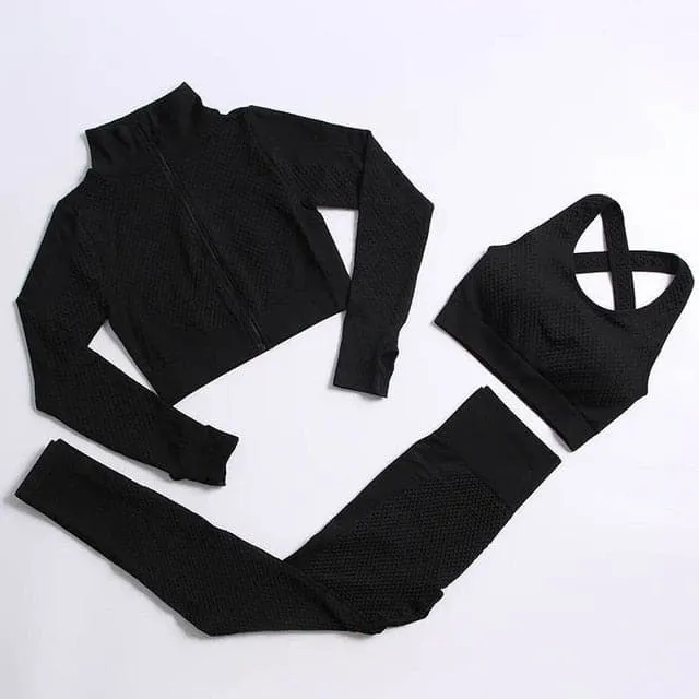 Seamless Yoga Set for Women - Breathable, Comfortable, and Stylish