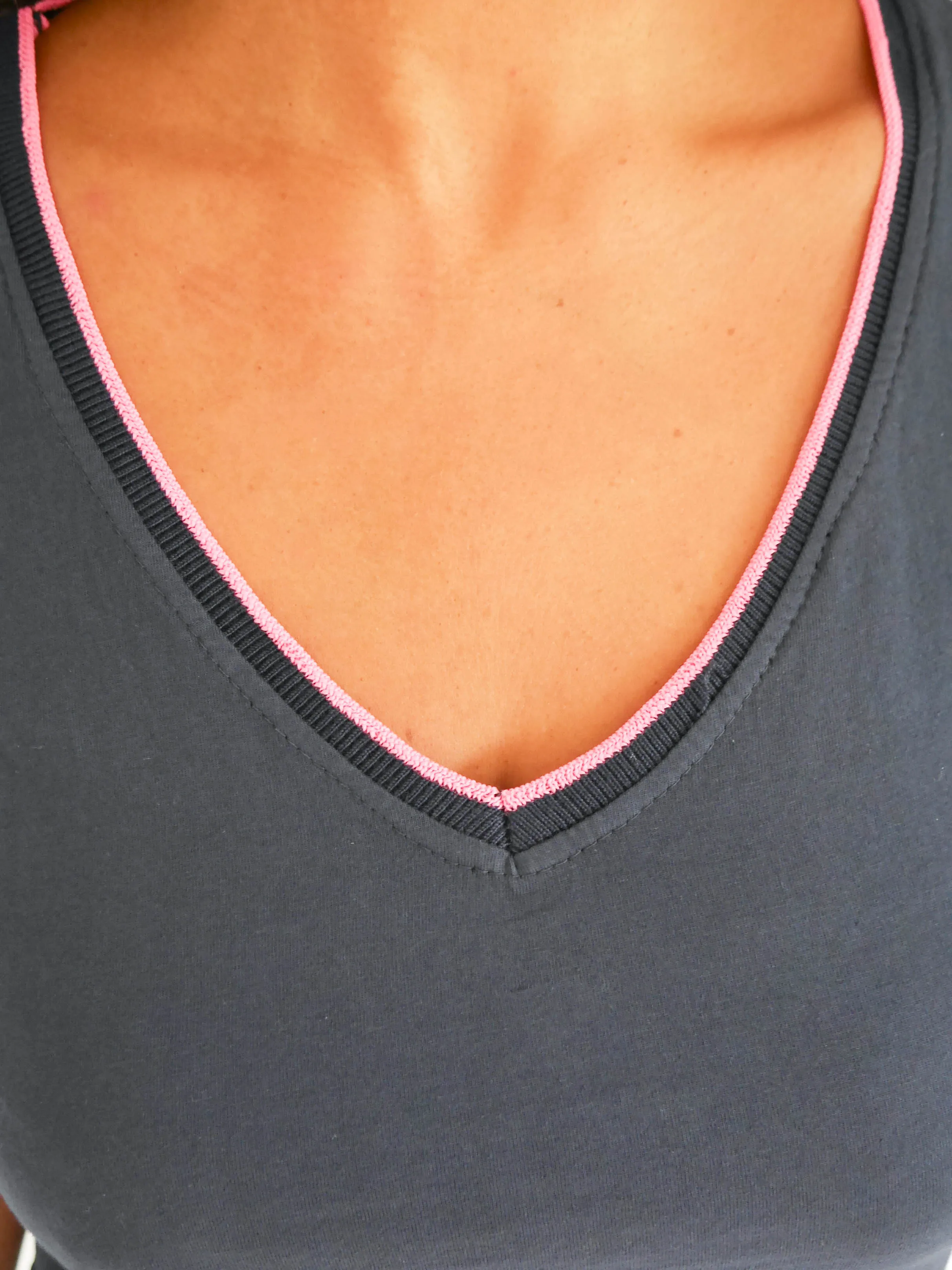 Skye Tee Navy